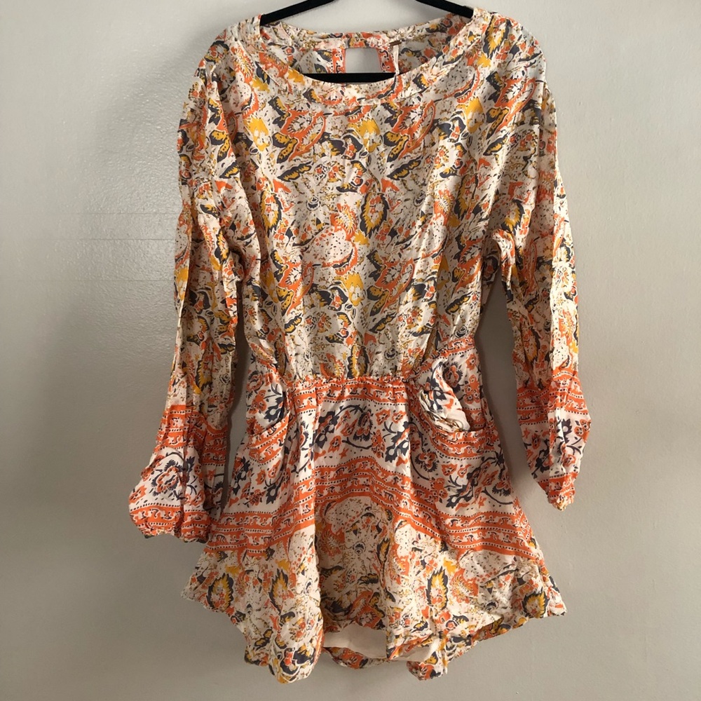 FREE PEOPLE beautiful open back dress